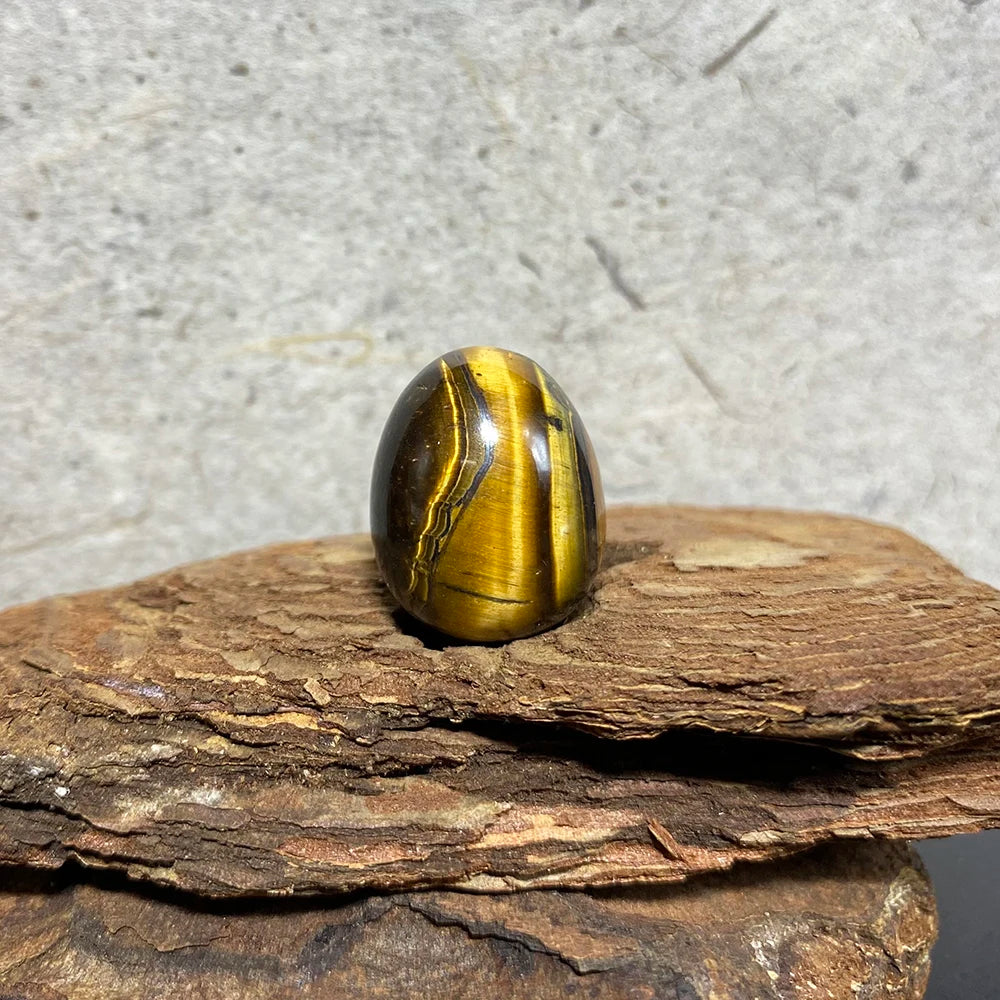 Mini Crystal Egg Carving
