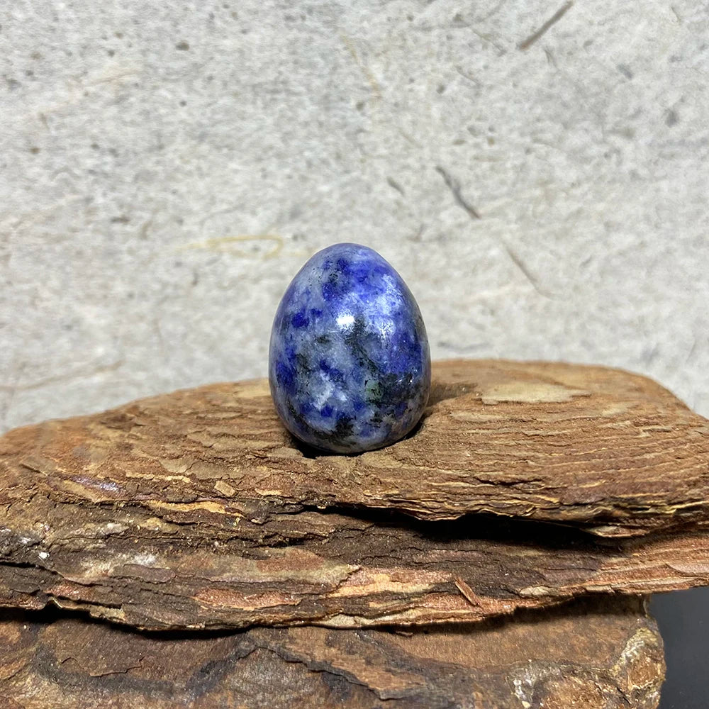 Mini Crystal Egg Carving