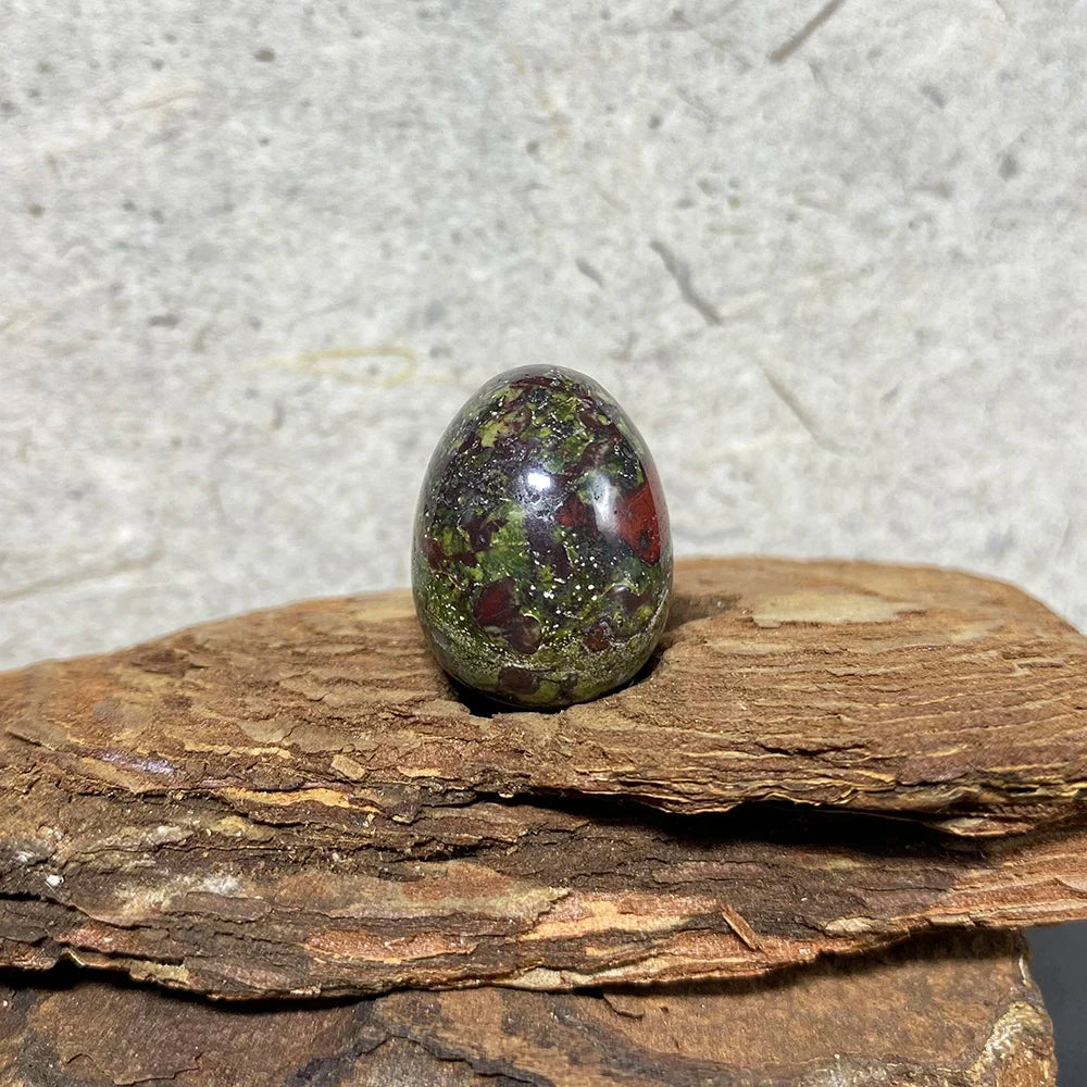 Mini Crystal Egg Carving