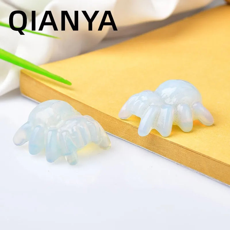 Mini Jumping Spider Crystal Carvings