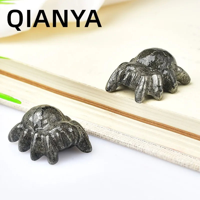 Mini Jumping Spider Crystal Carvings